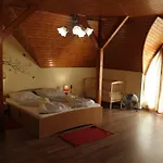 Marta 3*
