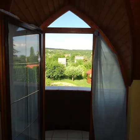 Marta Guest house