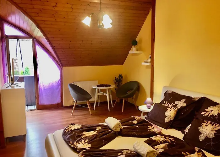 Marta Penzion Gyenesdiás