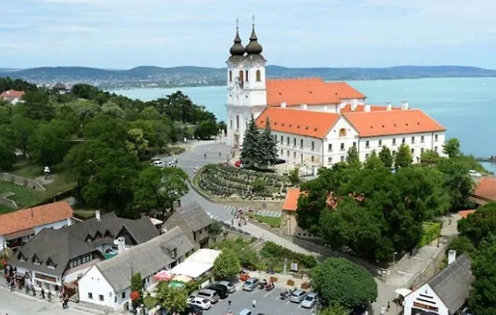 Marta 3* Gyenesdiás